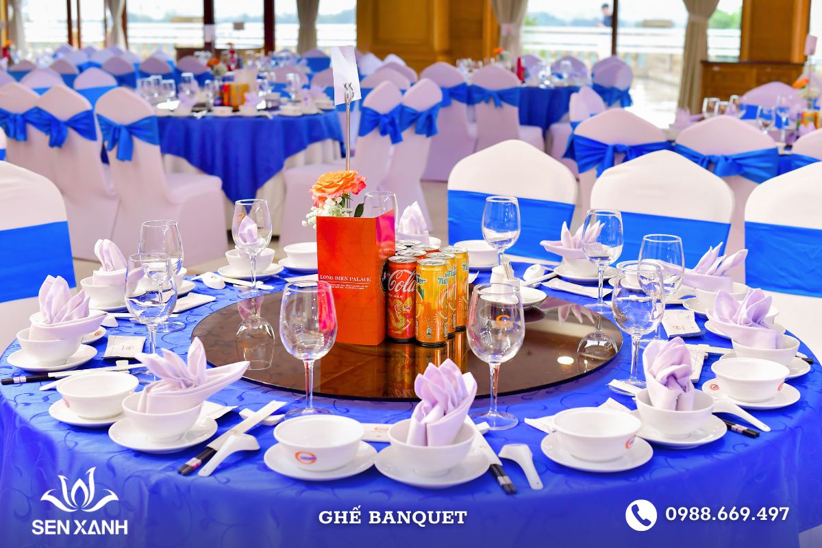 Ghế banquet kèm bàn tròn