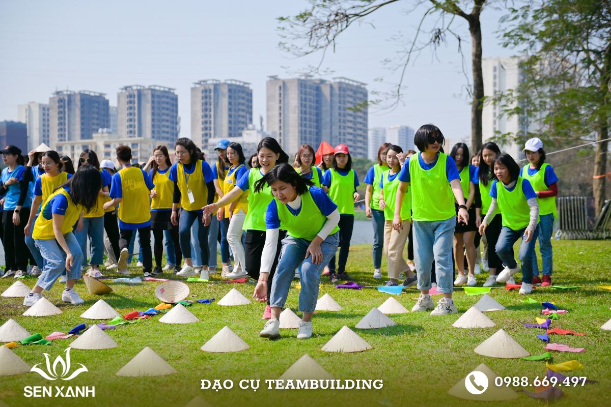 Đạo cụ được bảo dưỡng và thay mới định kỳ