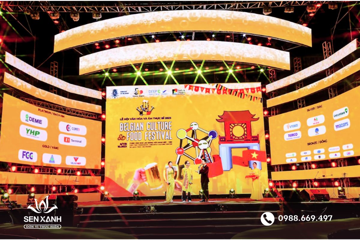 Thiết kế cánh gà sân khấu chuyên nghiệp, đồng bộ với backdrop Thiết kế cánh gà sân khấu chuyên nghiệp, đồng bộ với backdrop