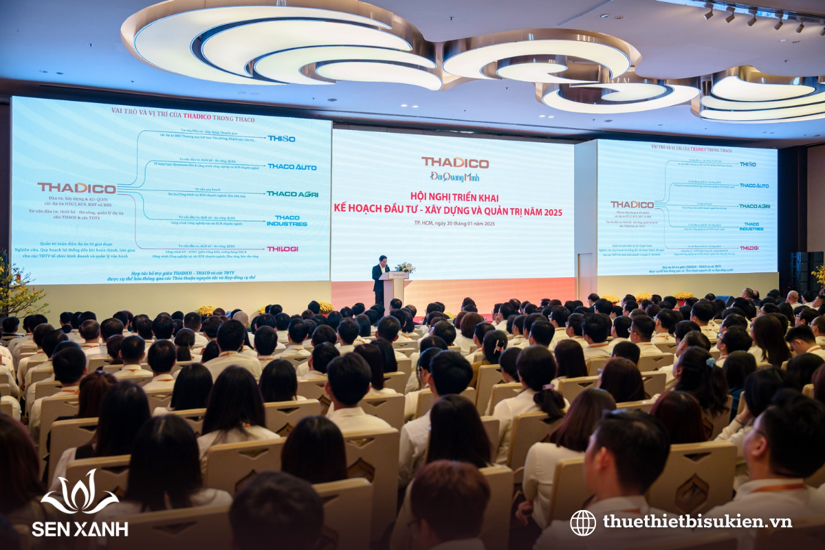 Hội trường doanh nghiệp với hệ thống âm thanh chuyên nghiệp Hội trường doanh nghiệp với hệ thống âm thanh chuyên nghiệp