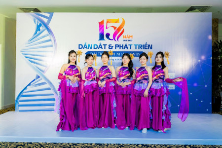 Cho thuê backdrop lễ kỷ niệm thành lập công ty